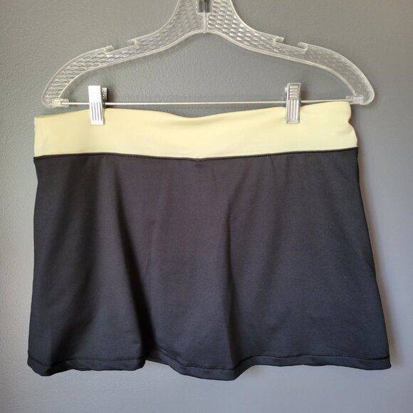 Avia Athletic Golf/Tennis/Running Skort - Picture 4 of 5